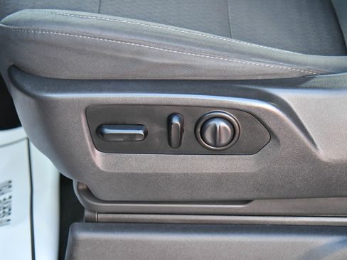 Used 2019 Chevrolet Silverado 1500 LT w/ All-Star Edition image 17