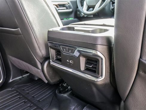 New 2026 GMC Sierra 3500 Denali w/ Denali Reserve Package image 24