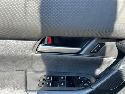 Used 2024 MAZDA CX-50 AWD 2.5 S w/ Preferred Package image 19