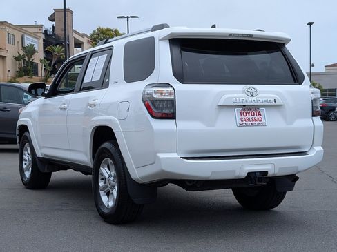 Used 2024 Toyota 4Runner SR5 RWD image 13