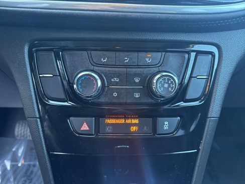 Used 2022 Buick Encore Preferred w/ Safety Package AWD/4WD image 20