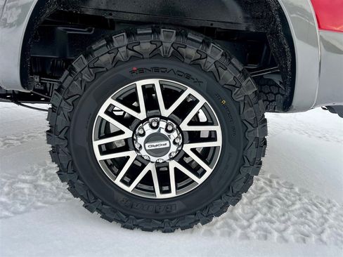 Used 2017 Ford F250 Lariat w/ Lariat Ultimate Package image 14