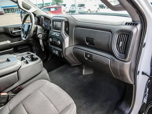 Used 2022 Chevrolet Silverado 1500 Custom RWD image 16