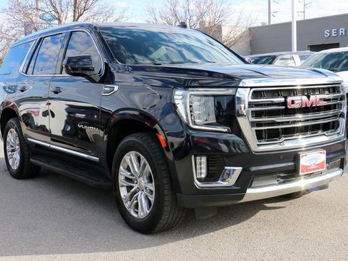 Used 2023 GMC Yukon SLT image 4