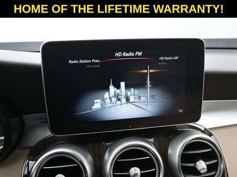 Used 2016 Mercedes-Benz GLC 300 4MATIC image 25