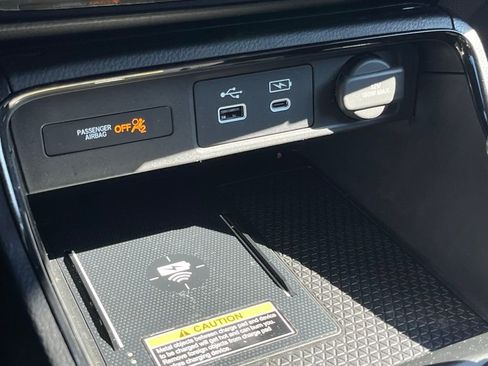 Used 2025 Honda CR-V EX-L image 7