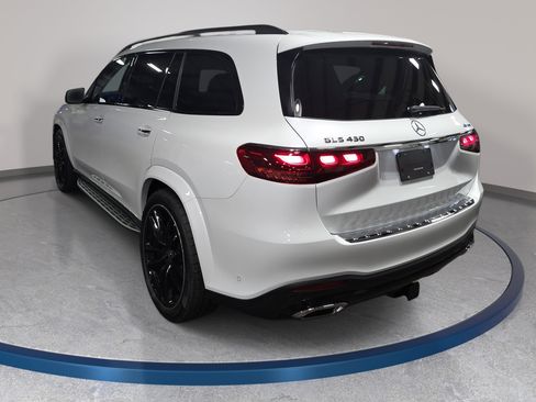 New 2026 Mercedes-Benz GLS 450 4MATIC image 8