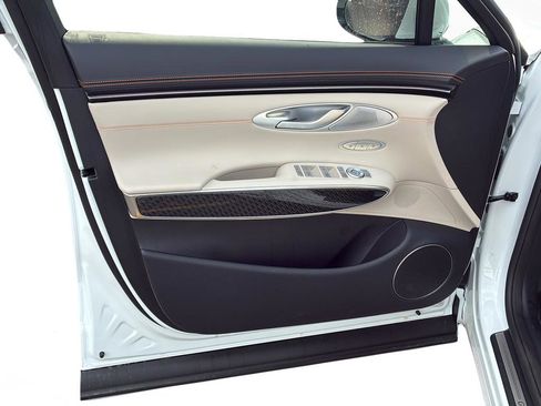 New 2026 Genesis GV70 3.5T Sport Prestige AWD/4WD image 11