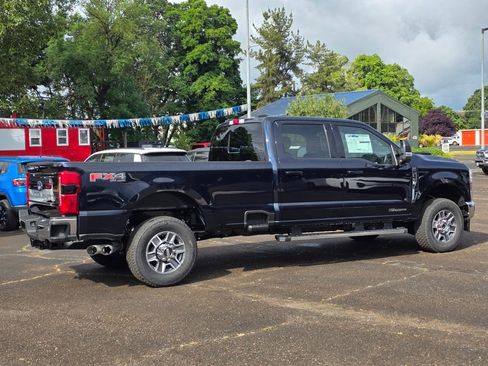 New 2025 Ford F350 Lariat w/ FX4 Off-Road Package image 31