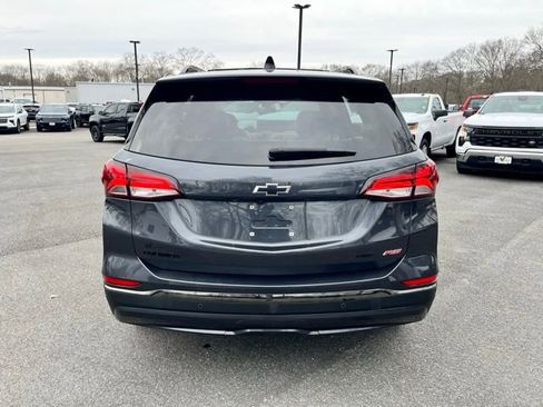 Used 2022 Chevrolet Equinox RS w/ Infotainment Package image 7