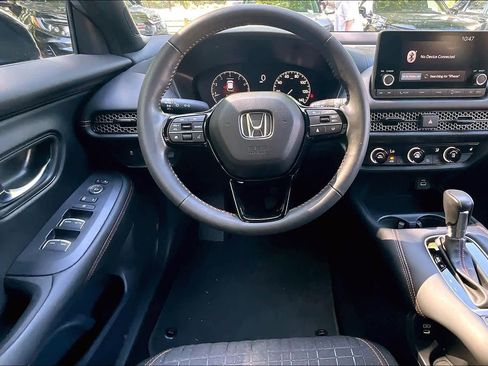 Used 2024 Honda HR-V Sport image 5