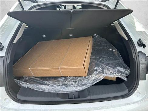 New 2026 Toyota Prius Plug-In Hybrid image 8