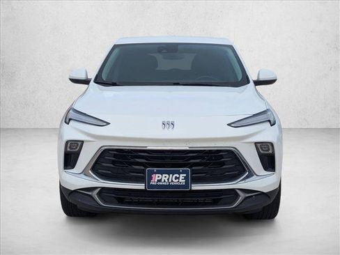 Used 2025 Buick Encore GX Preferred image 2