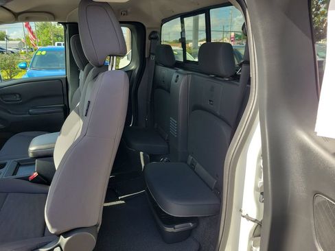 Certified 2025 Nissan Frontier S w/ S Utility Package RWD image 8