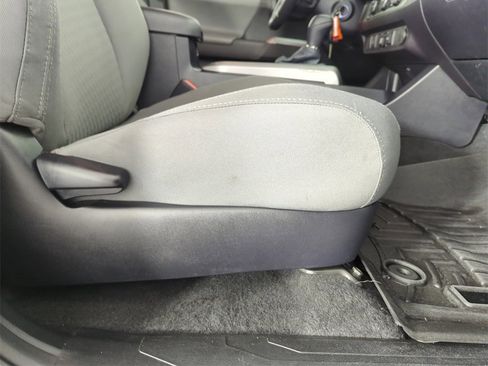 Used 2021 Toyota Tacoma SR5 image 35