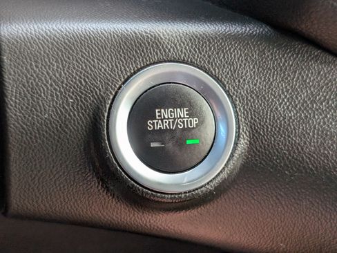 Used 2021 GMC Terrain SLT w/ Infotainment Package II FWD image 24