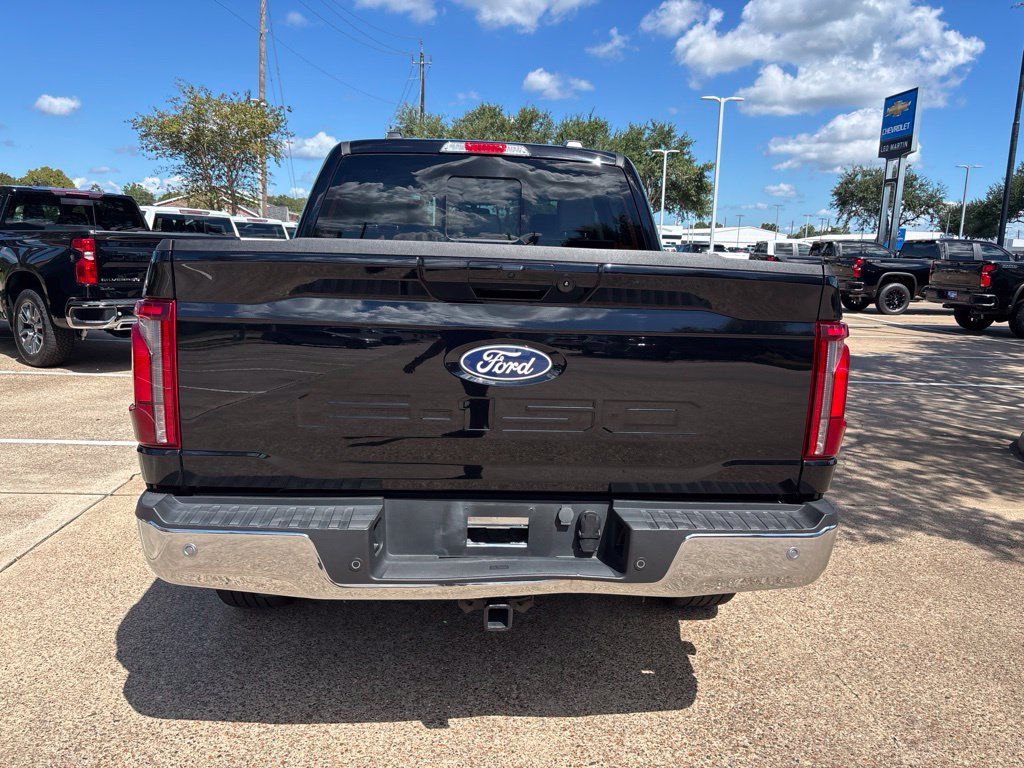 Used 2025 Ford F150 Lariat w/ Equipment Group 501A Mid AWD/4WD image 6