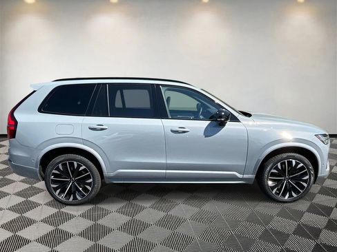 New 2026 Volvo XC90 T8 Ultra w/ Protection Package Premier AWD/4WD image 2