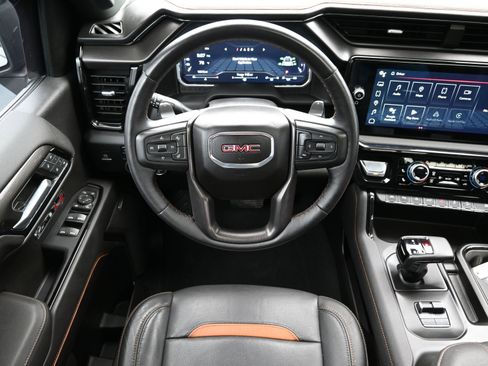 Used 2022 GMC Sierra 1500 AT4 w/ AT4 Premium Package image 25