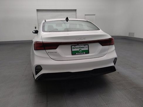 Used 2022 Kia Forte LXS FWD image 6