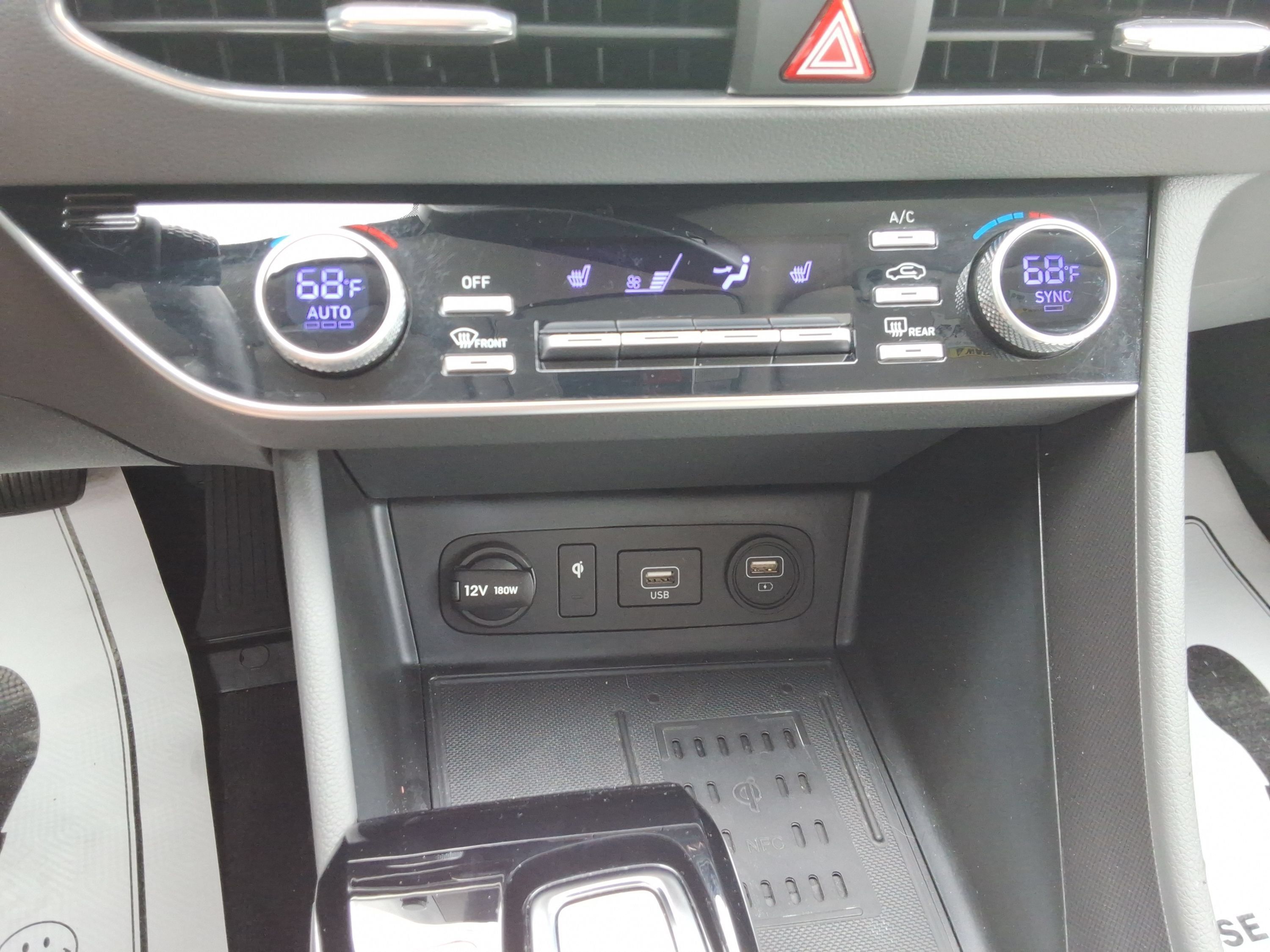 Used 2023 Hyundai Sonata SEL w/ Convenience Package FWD image 17