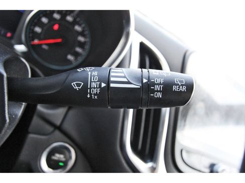 Used 2022 Chevrolet Equinox LT FWD image 18