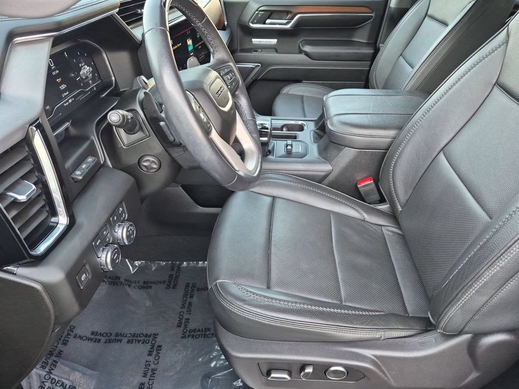 Used 2024 GMC Sierra 1500 Denali AWD/4WD image 15