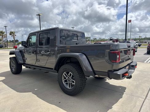 New 2026 Jeep Gladiator Mojave AWD/4WD image 5