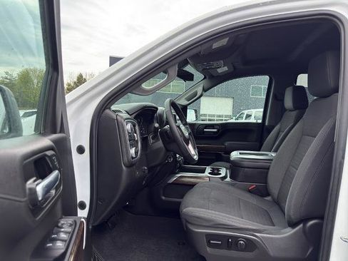 Used 2020 GMC Sierra 1500 Elevation w/ Elevation Value Package AWD/4WD image 11