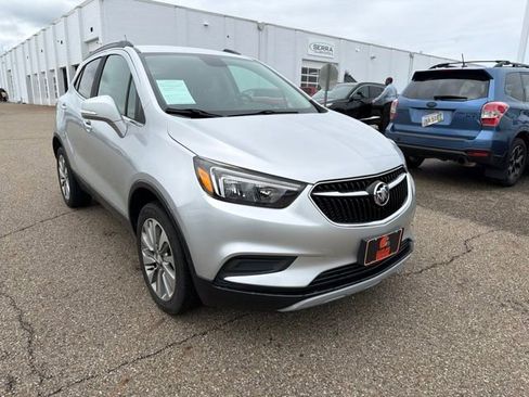 Used 2018 Buick Encore Preferred AWD/4WD image 2