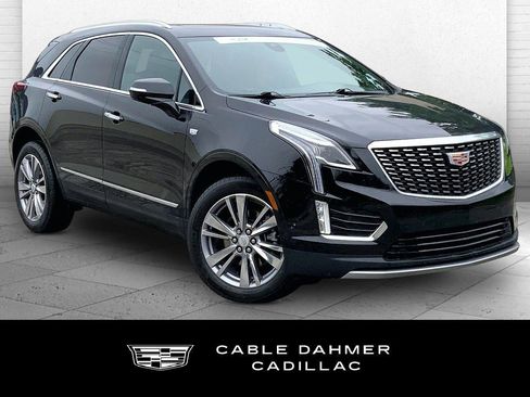 Used 2025 Cadillac XT5 Premium Luxury w/ Technology Package AWD/4WD image 1