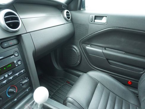 Used 2007 Ford Mustang Shelby GT500 image 20