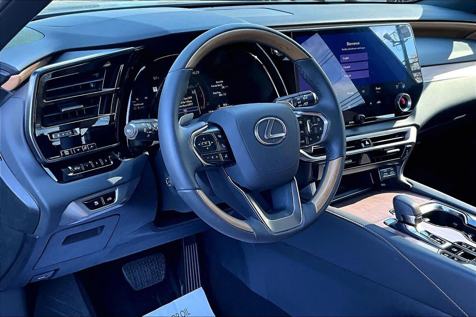 Certified 2026 Lexus RX 350 Premium w/ Accessory Package (Z1) AWD/4WD image 17
