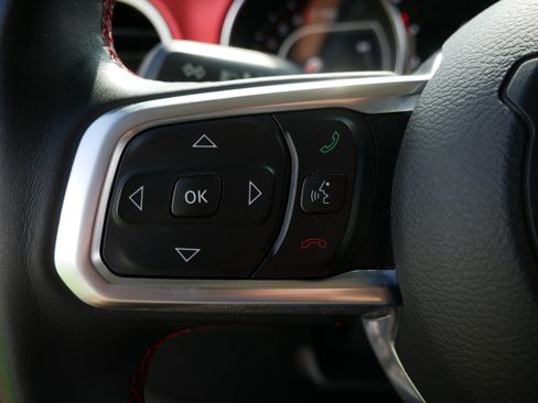 Used 2020 Jeep Gladiator Rubicon w/ Safety Group AWD/4WD image 28