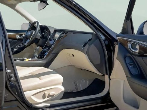 Used 2019 INFINITI Q50 Luxe w/ Essential Package (3.0T Luxe) image 20