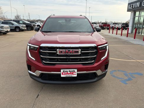 New 2026 GMC Acadia Elevation FWD image 2