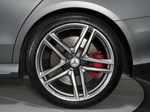 Used 2020 Mercedes-Benz E 63 AMG S image 20