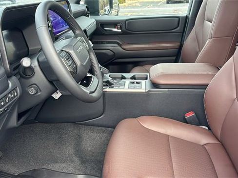 New 2026 Toyota Land Cruiser image 25