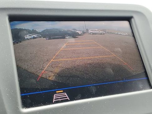Used 2021 Chevrolet Equinox LT AWD/4WD image 17