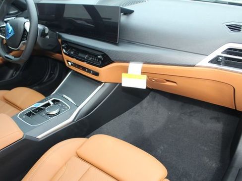 New 2026 BMW i4 xDrive40i w/ Premium Package image 25