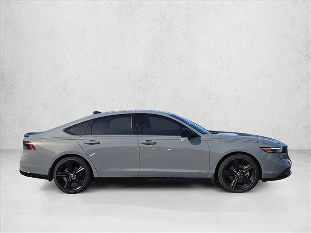 Used 2024 Honda Accord Sport image 4