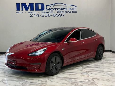 Used 2018 Tesla Model 3 Long Range image 1