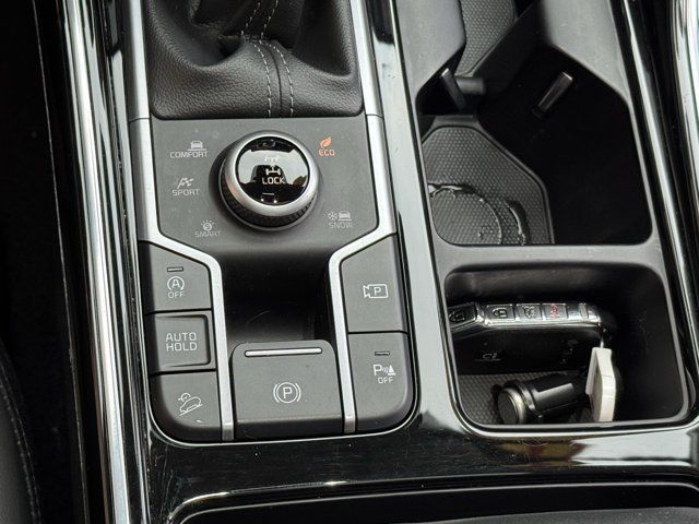 Used 2023 Kia Sorento SX AWD/4WD image 13