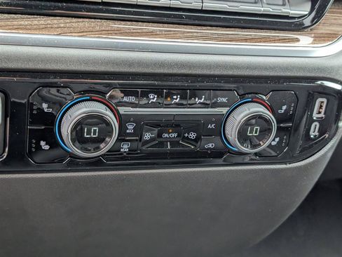 New 2025 Chevrolet Silverado 1500 LT AWD/4WD image 23