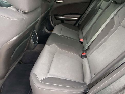 Used 2018 Dodge Charger SXT Plus image 11