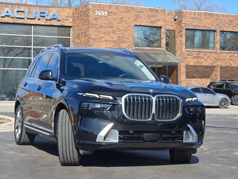 Used 2023 BMW X7 xDrive40i image 10