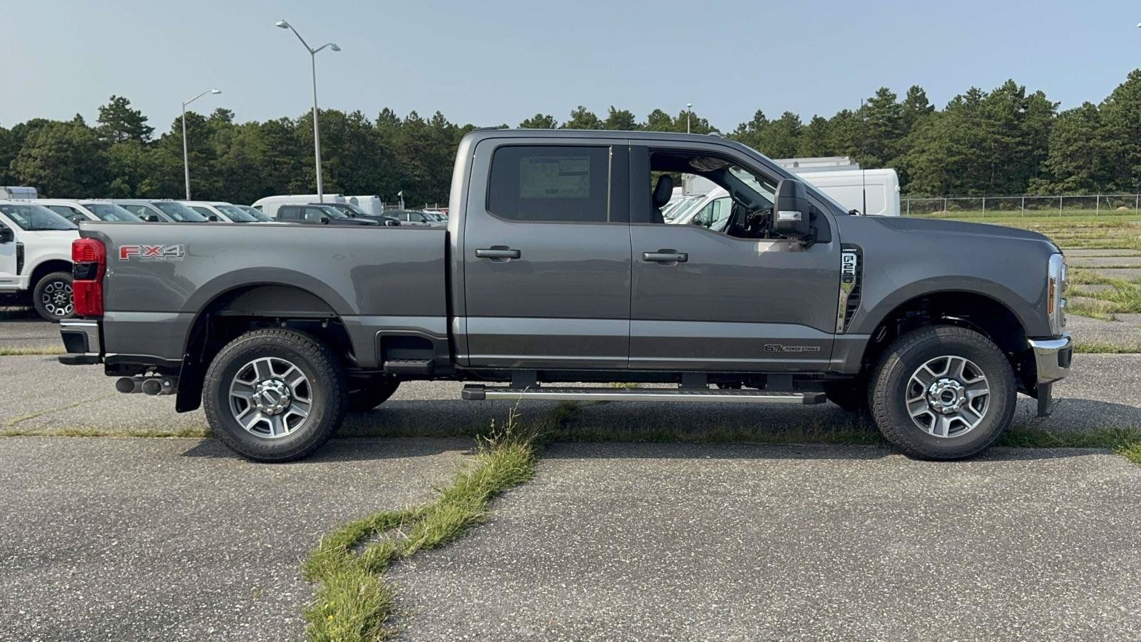New 2026 Ford F250 Lariat AWD/4WD image 7