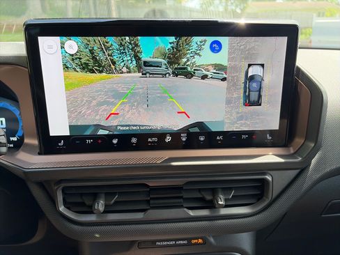 Used 2025 Ford Bronco Sport Outer Banks w/ Outer Banks Tech Package+ AWD/4WD image 23
