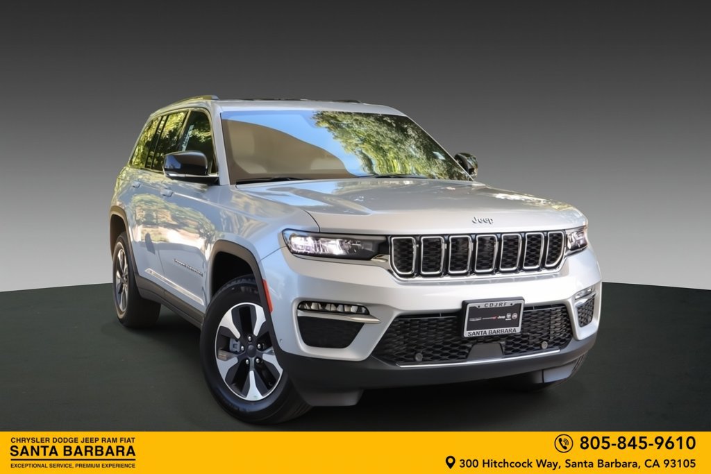 New 2023 Jeep Grand Cherokee Overland w/ Rear Seat Video Group I RWD image 1