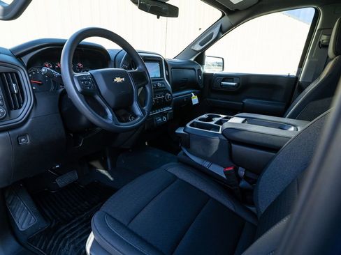 New 2026 Chevrolet Silverado 1500 Custom image 12